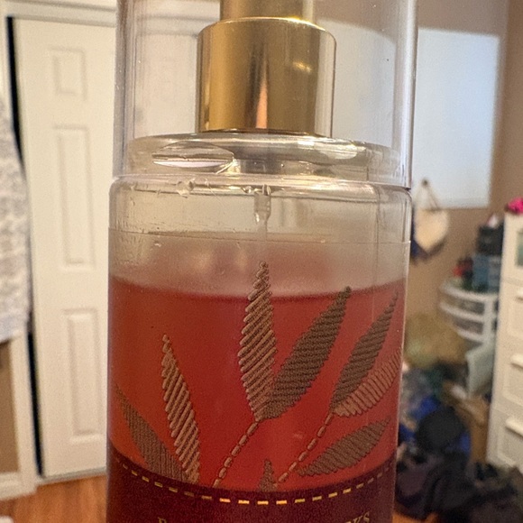 Bath & Body Works Skincare Serum Set - Orange, Red, Blue, White - Picture 7 of 9